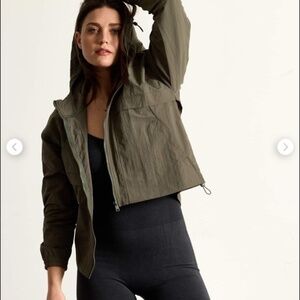 Avia Hike Jacket Size XS - Green Midnight- Cute Outdoor Top Layer Cinchable Hem